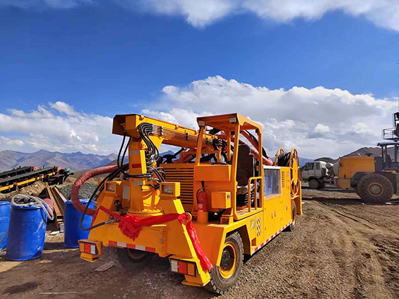 礦用柴油機(jī)濕式混凝土噴射車